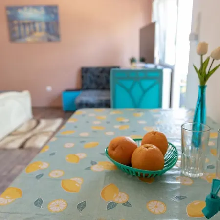 Linett Apartment